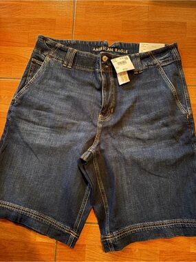 👖 American Eagle Denim Shorts — NWT